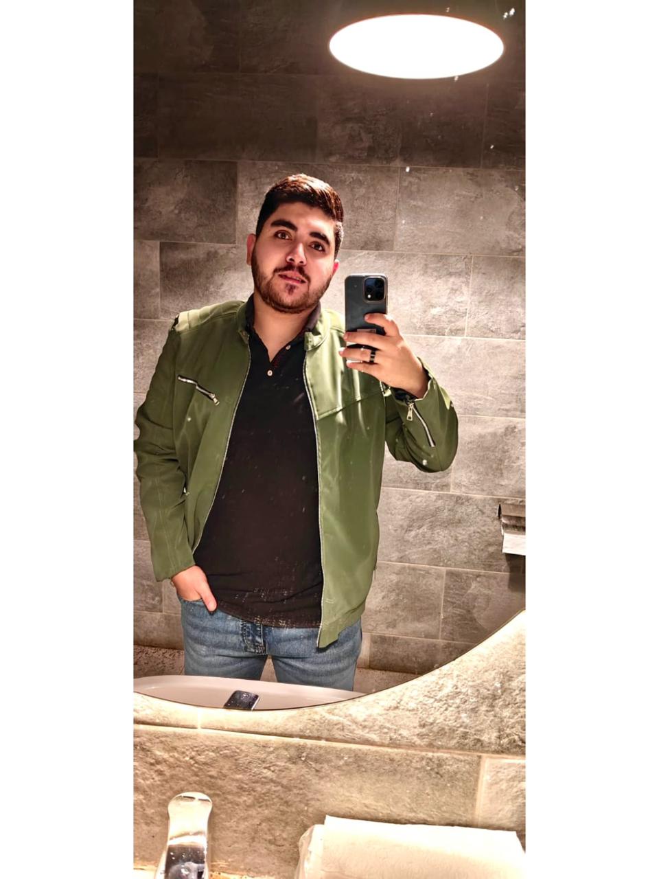 تصميم لوجو احترافي لشركتك